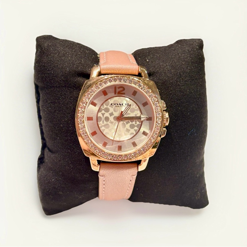 Coach 14503151 Boyfriend 34mm Watch Rose Gold Pink mother-of-pearl dial NWT